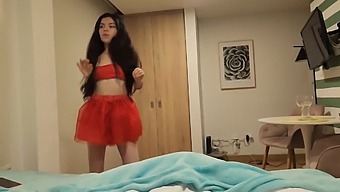 Stunning Lady In A Red Skirt And Without Panties Desires A Christmas Present Of Intense Sex