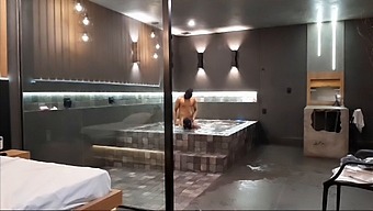 The Amazing Sexual Encounter In A Motel Shower