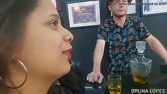 Bruna And Manuh Cortez Have Sex With Barman Malvadinho Who Struggles With Bruna'S Large Breasts And Summons Malvado For Assistance
