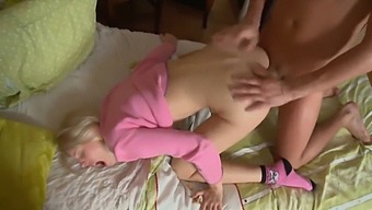 Amateur Stepsister Gets Anal Pounded Hard And Facialized