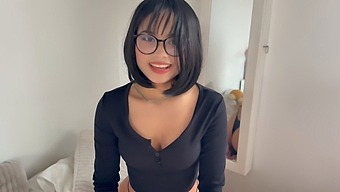 A Game With An Anime Character Ends Up In A Hot Scene With A Big Ass Latina.